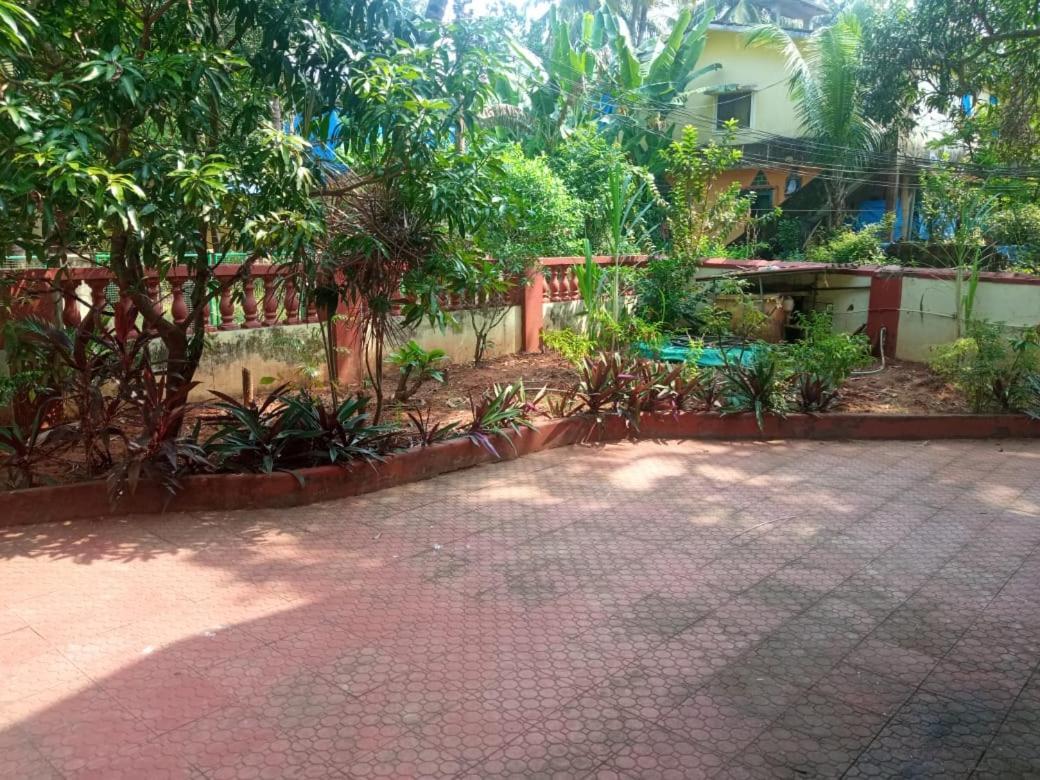 R Mansion Apartman Calangute Kültér fotó